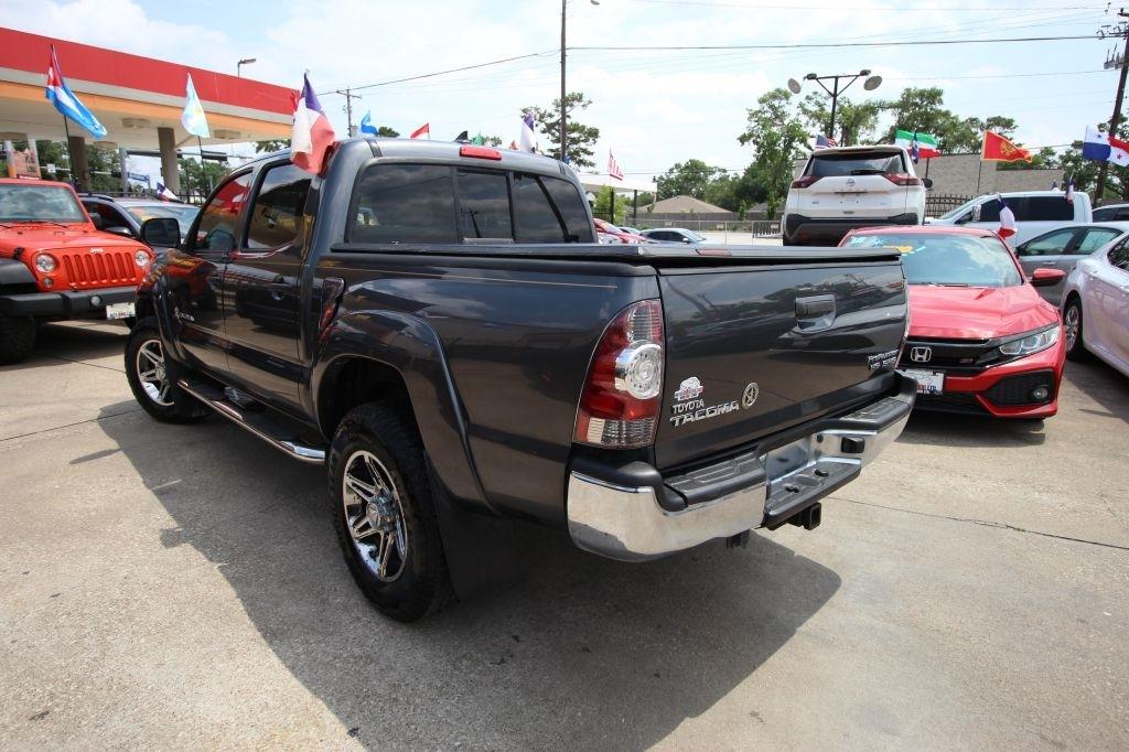 Toyota Tacoma PreRunner Double Cab V6 5AT 2WD 2014