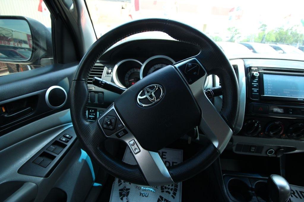 Toyota Tacoma PreRunner Double Cab V6 5AT 2WD 2014