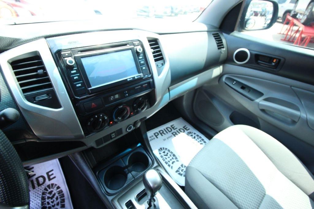 Toyota Tacoma PreRunner Double Cab V6 5AT 2WD 2014