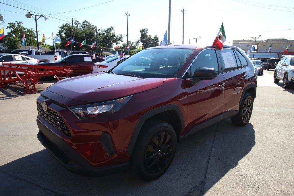 Toyota RAV4 LE 2022