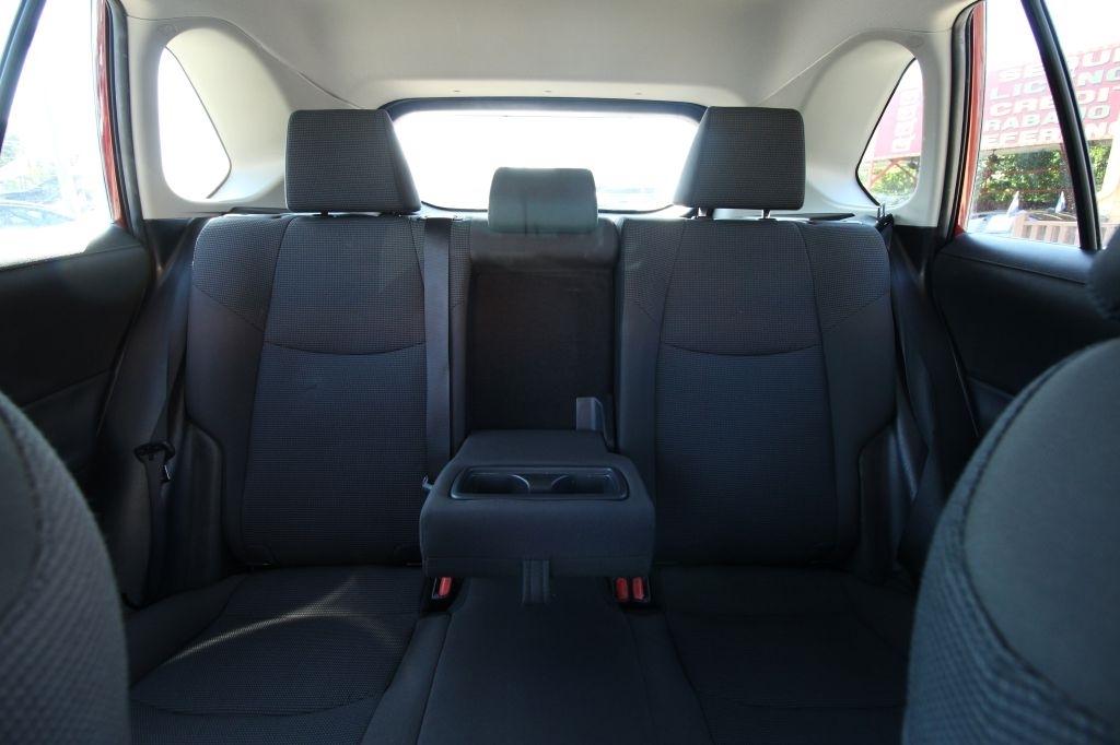 Toyota RAV4 LE 2022