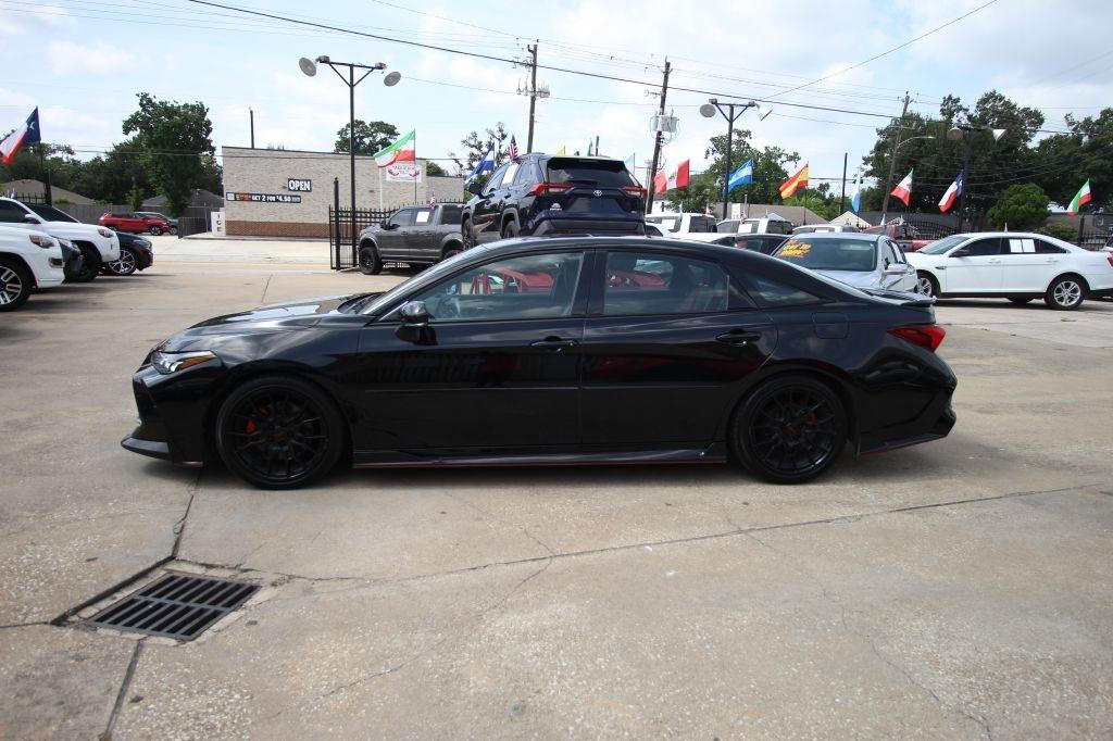 Toyota Avalon TRD 2021