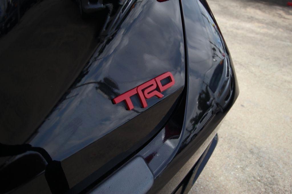 Toyota Avalon TRD 2021