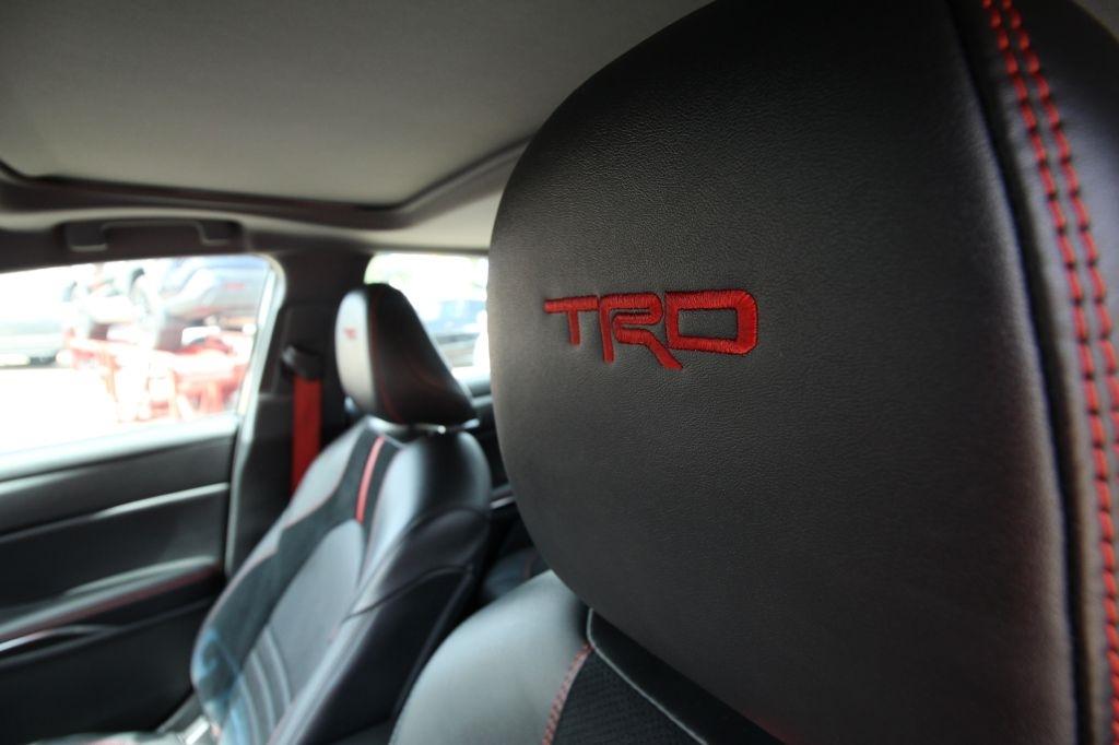 Toyota Avalon TRD 2021