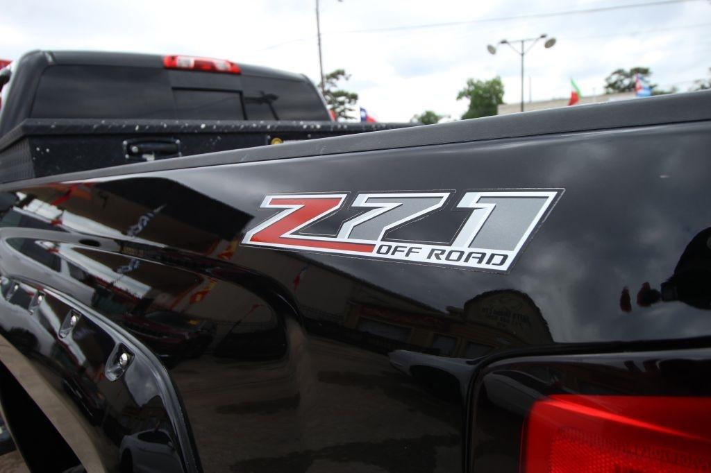 Chevrolet Silverado 2500HD LTZ Crew Cab 4WD 2015
