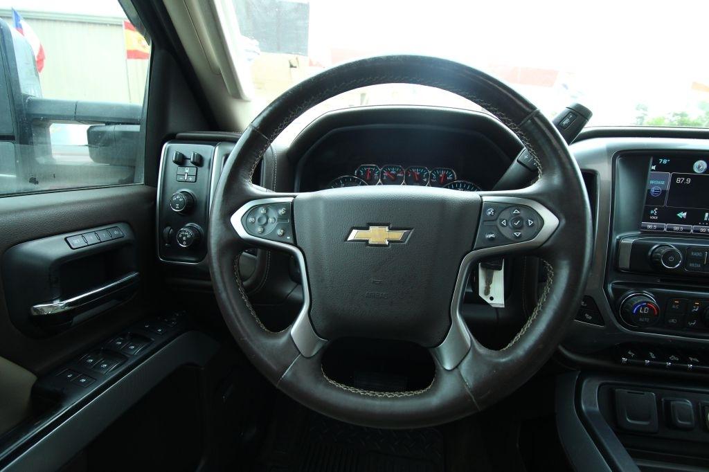 Chevrolet Silverado 2500HD LTZ Crew Cab 4WD 2015