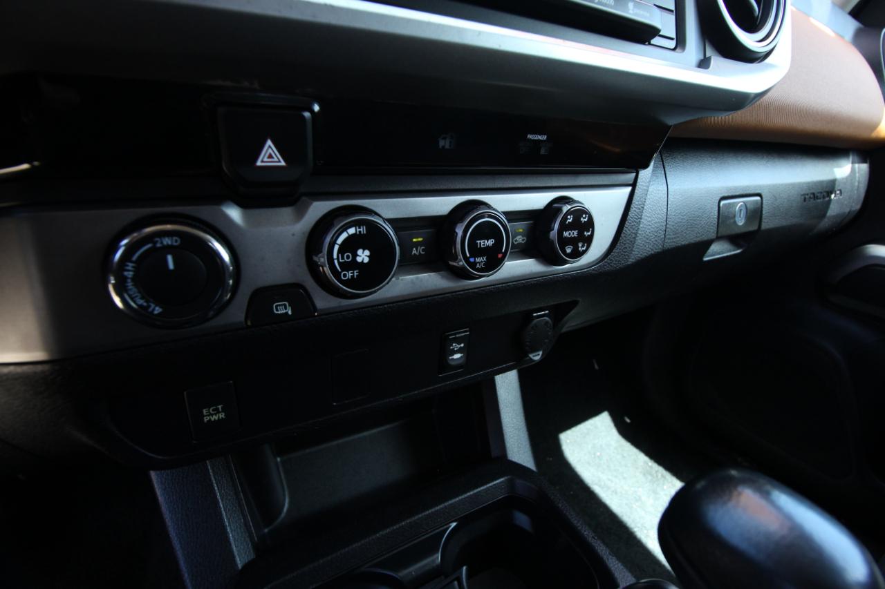Toyota Tacoma SR5 Double Cab Long Bed V6 6AT 4WD 2016