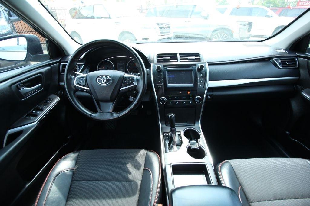 Toyota Camry LE 2016
