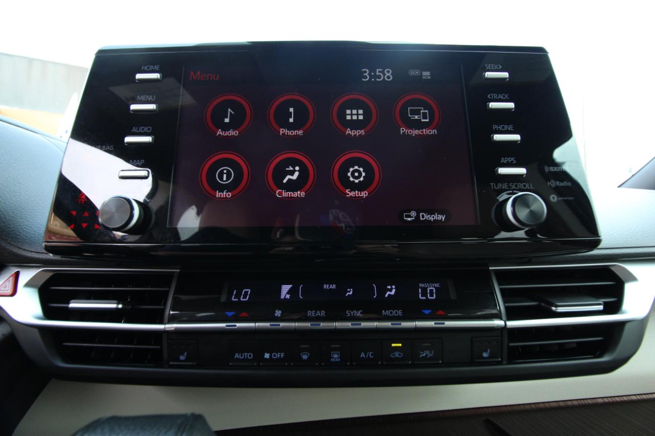 Toyota Sienna XLE 7-Passenger 2022