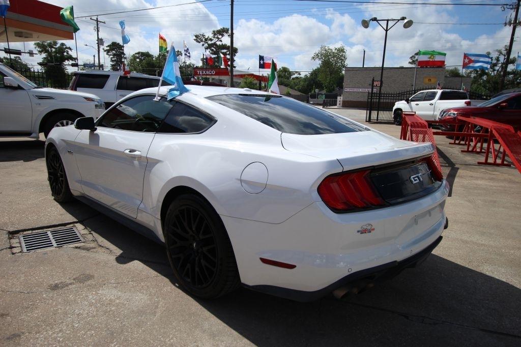 Ford Mustang GT Coupe 2019