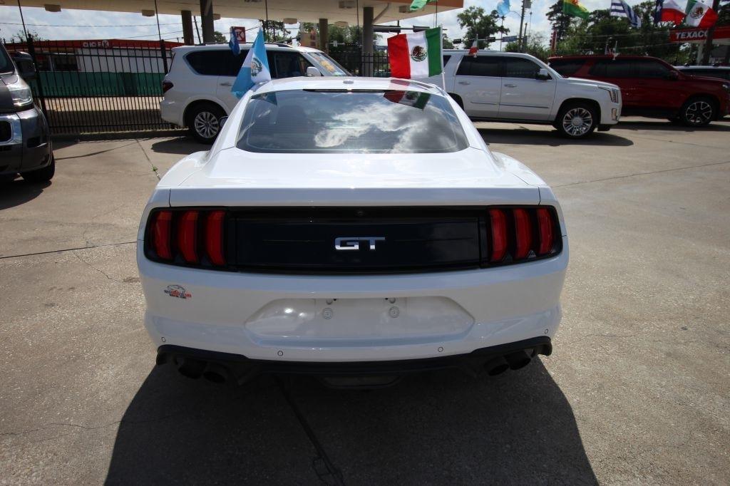 Ford Mustang GT Coupe 2019