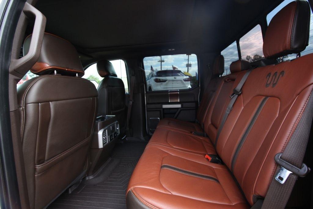 Ford F-250 SD Platinum Crew Cab 4WD 2021