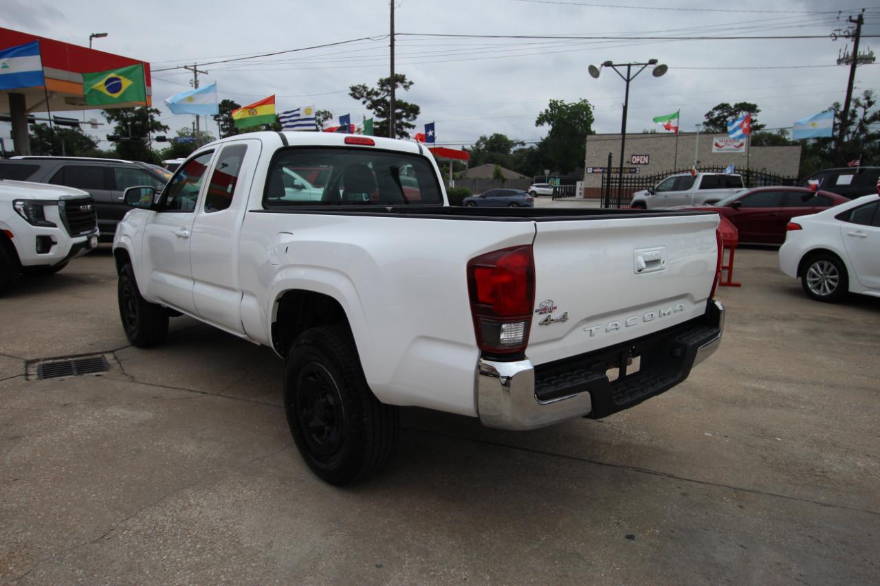Toyota Tacoma SR5 Access Cab I4 6AT 4WD 2018
