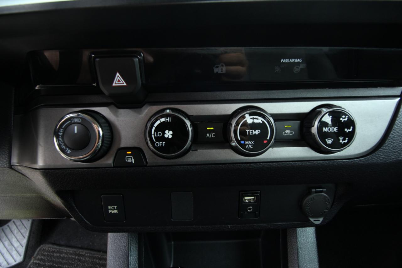 Toyota Tacoma SR5 Access Cab I4 6AT 4WD 2018