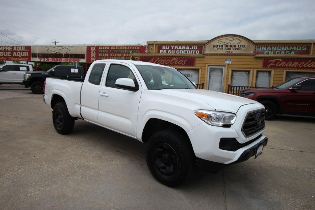 Toyota Tacoma SR5 Access Cab I4 6AT 4WD 2018