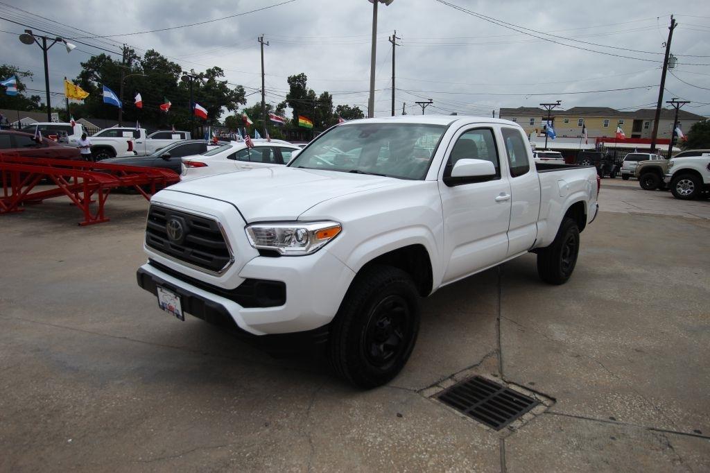 Toyota Tacoma SR5 Access Cab I4 6AT 4WD 2018