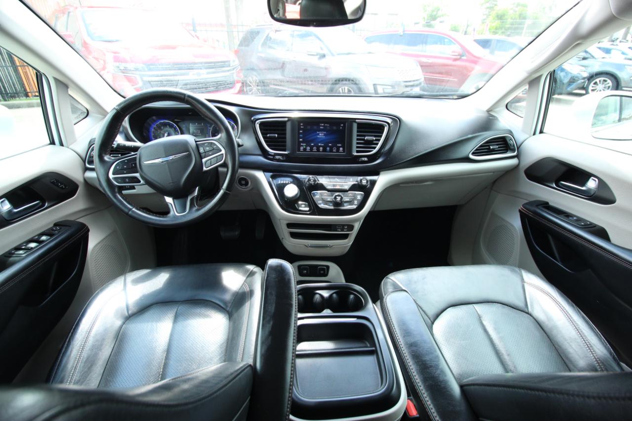 Chrysler Pacifica Touring-L 2020