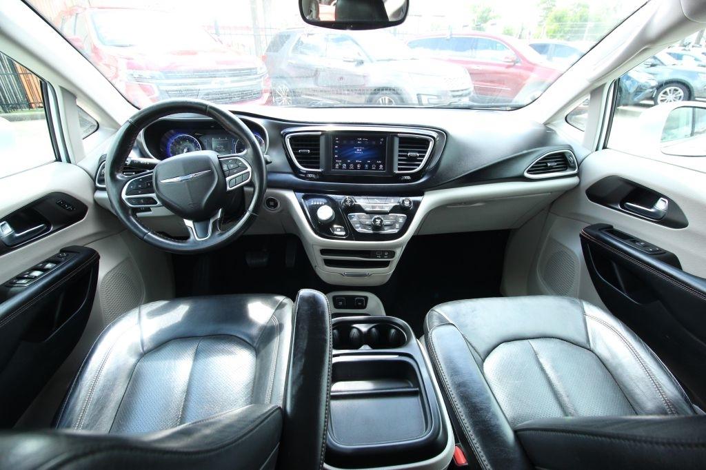 Chrysler Pacifica Touring-L 2020