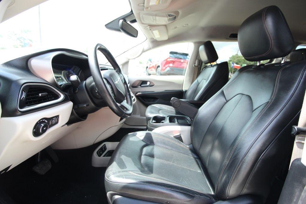 Chrysler Pacifica Touring-L 2020