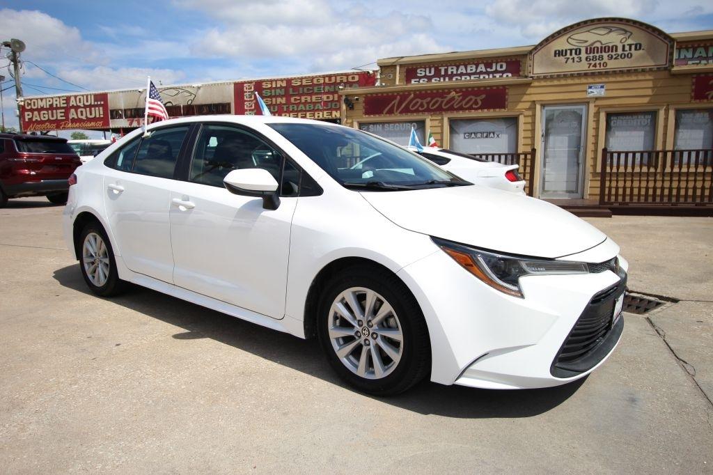Toyota Corolla LE 2023