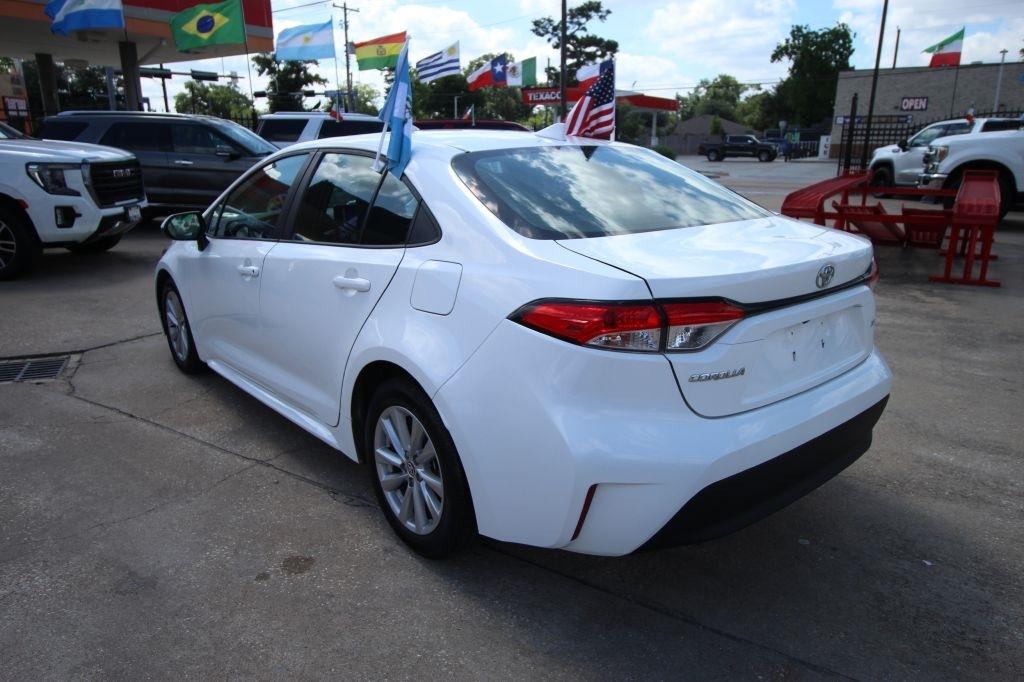 Toyota Corolla LE 2023