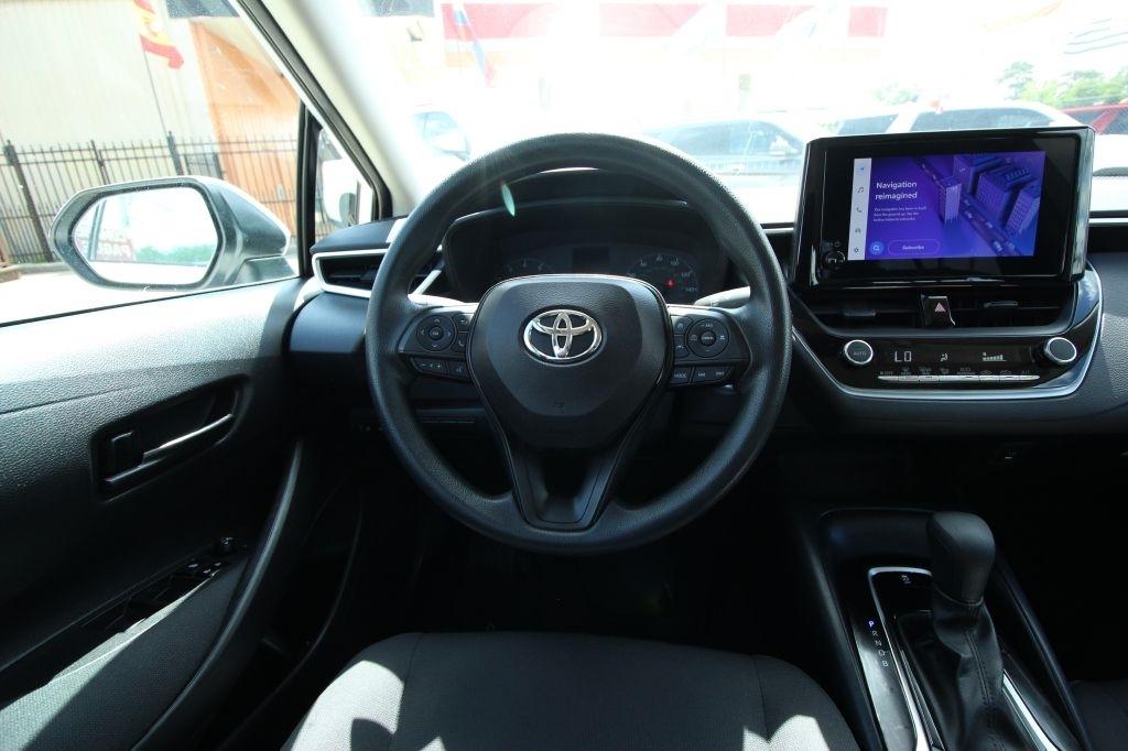 Toyota Corolla LE 2023