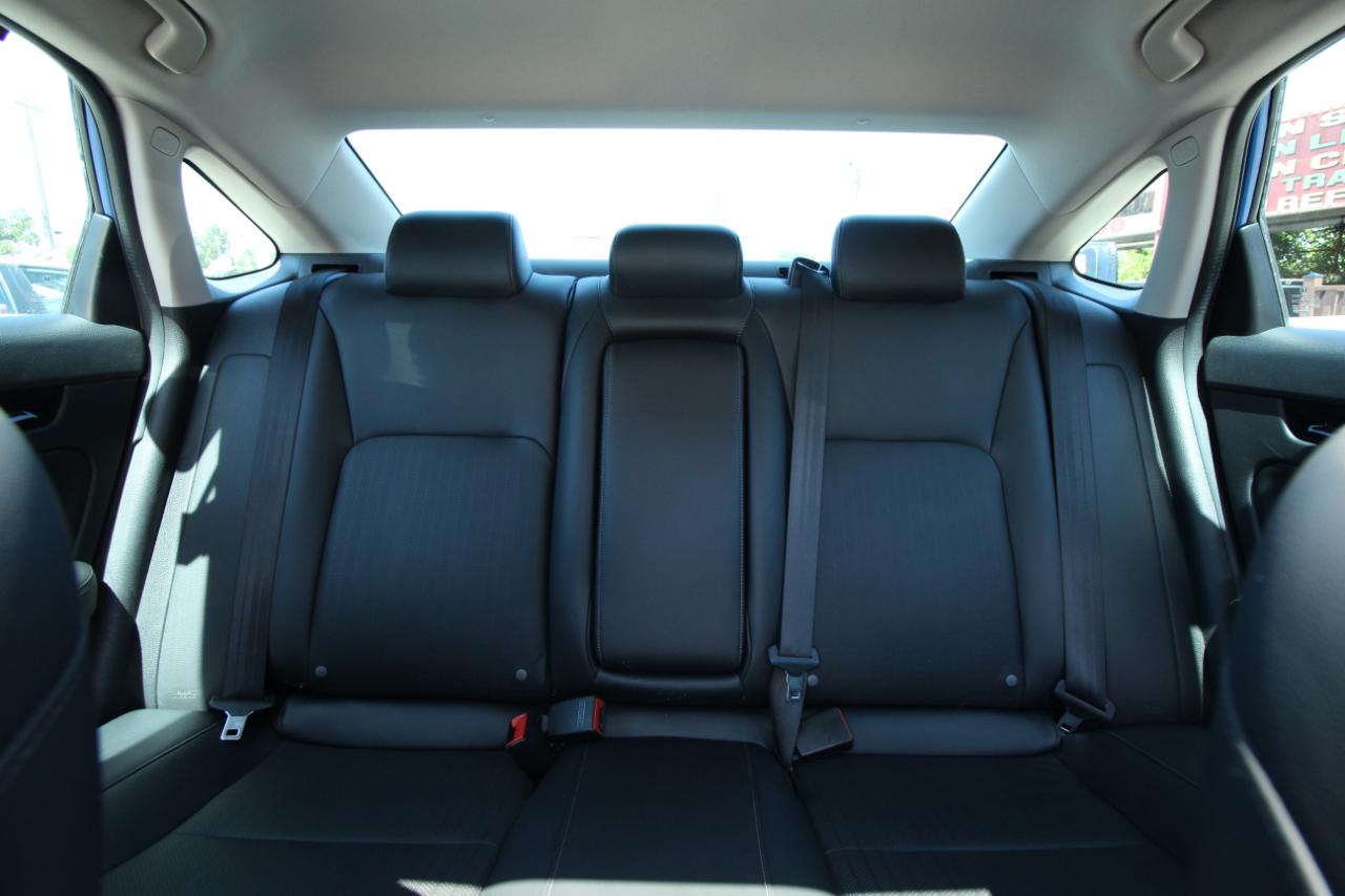 Honda Civic Touring Sedan CVT 2022