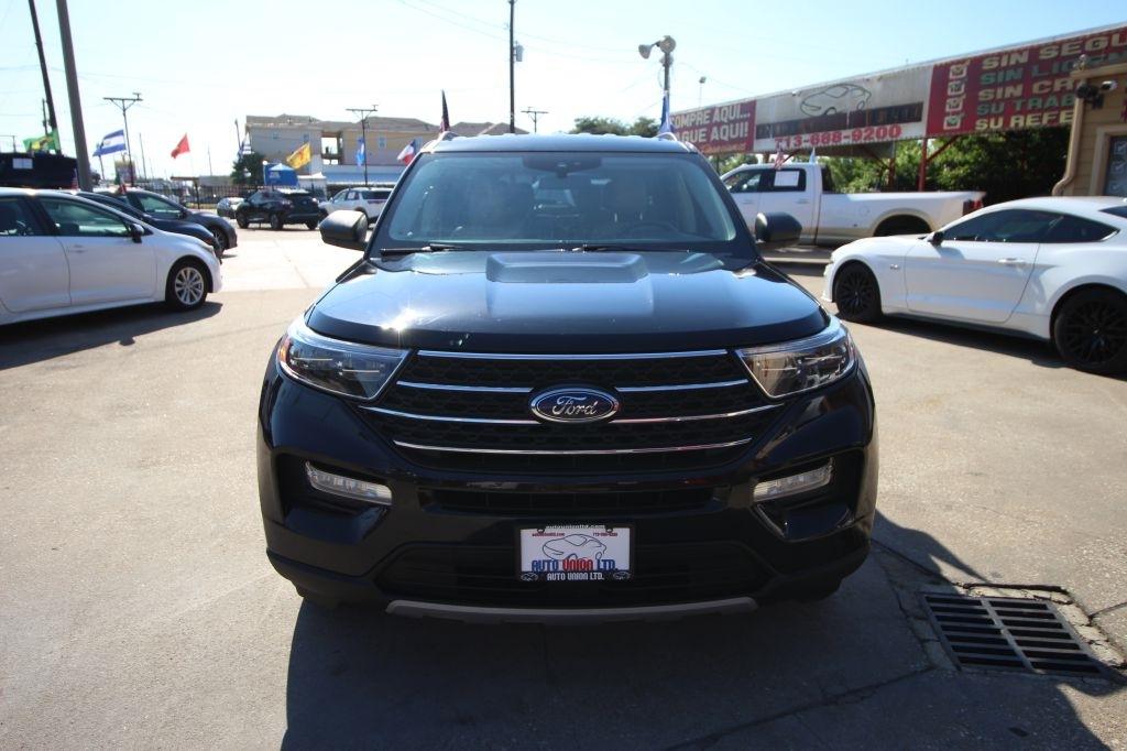 Ford Explorer XLT 2022