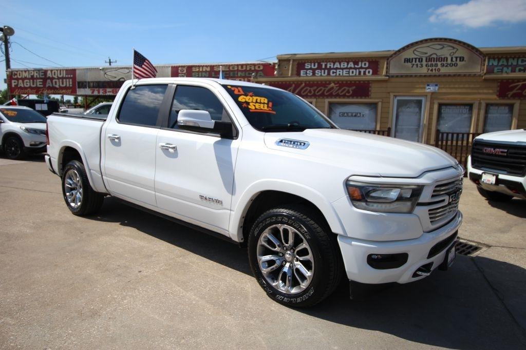 RAM 1500 Laramie Crew Cab SWB 4WD 2021