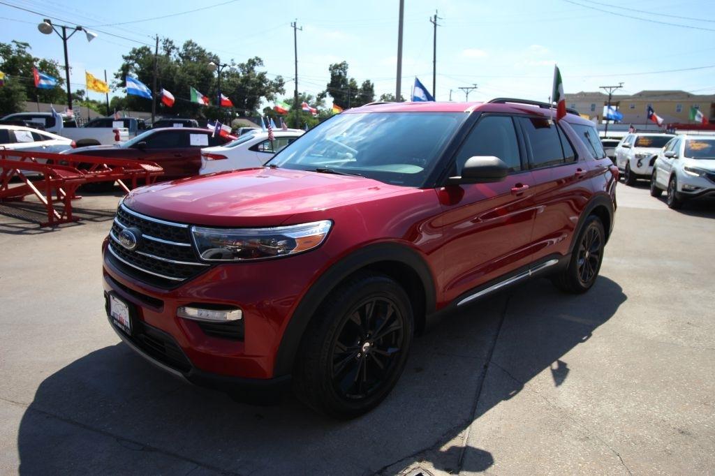 Ford Explorer XLT 2022