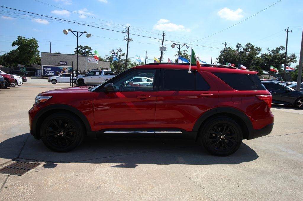 Ford Explorer XLT 2022
