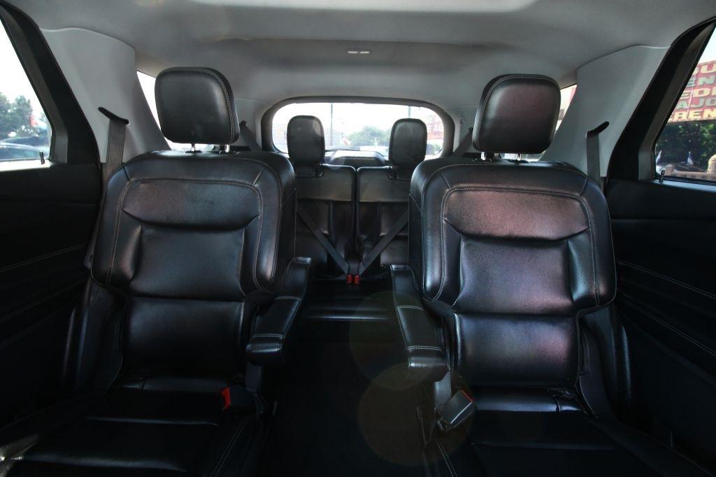 Ford Explorer XLT 2022