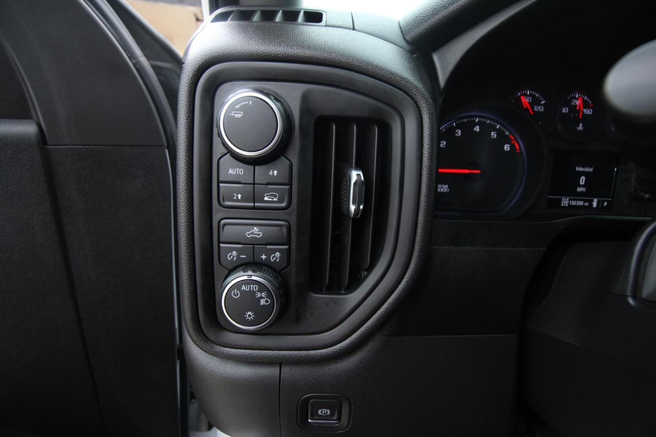 Chevrolet Silverado 1500 Work Truck Crew Cab Short Box 4WD 2021
