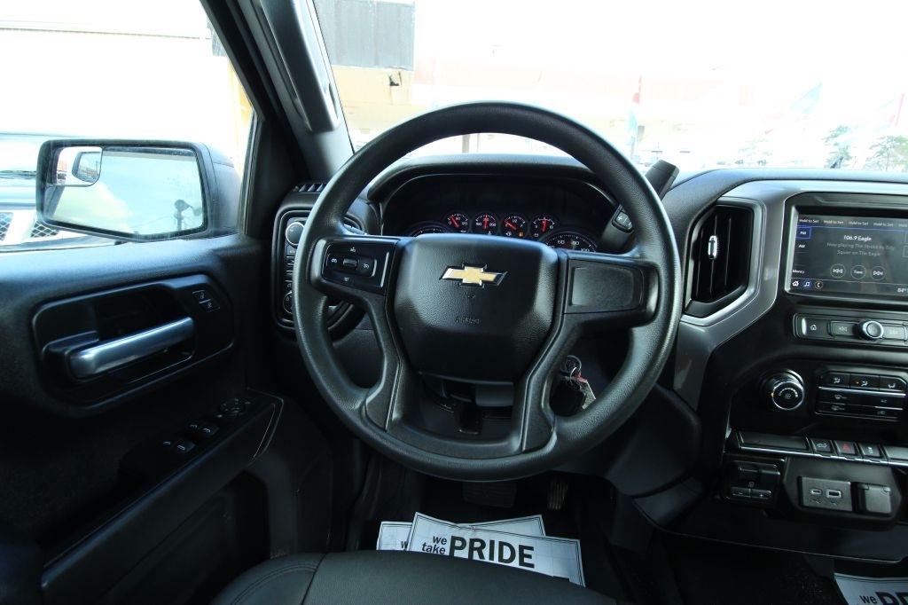 Chevrolet Silverado 1500 Work Truck Crew Cab Short Box 4WD 2021