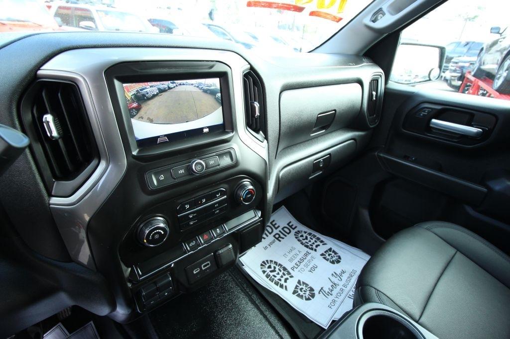 Chevrolet Silverado 1500 Work Truck Crew Cab Short Box 4WD 2021