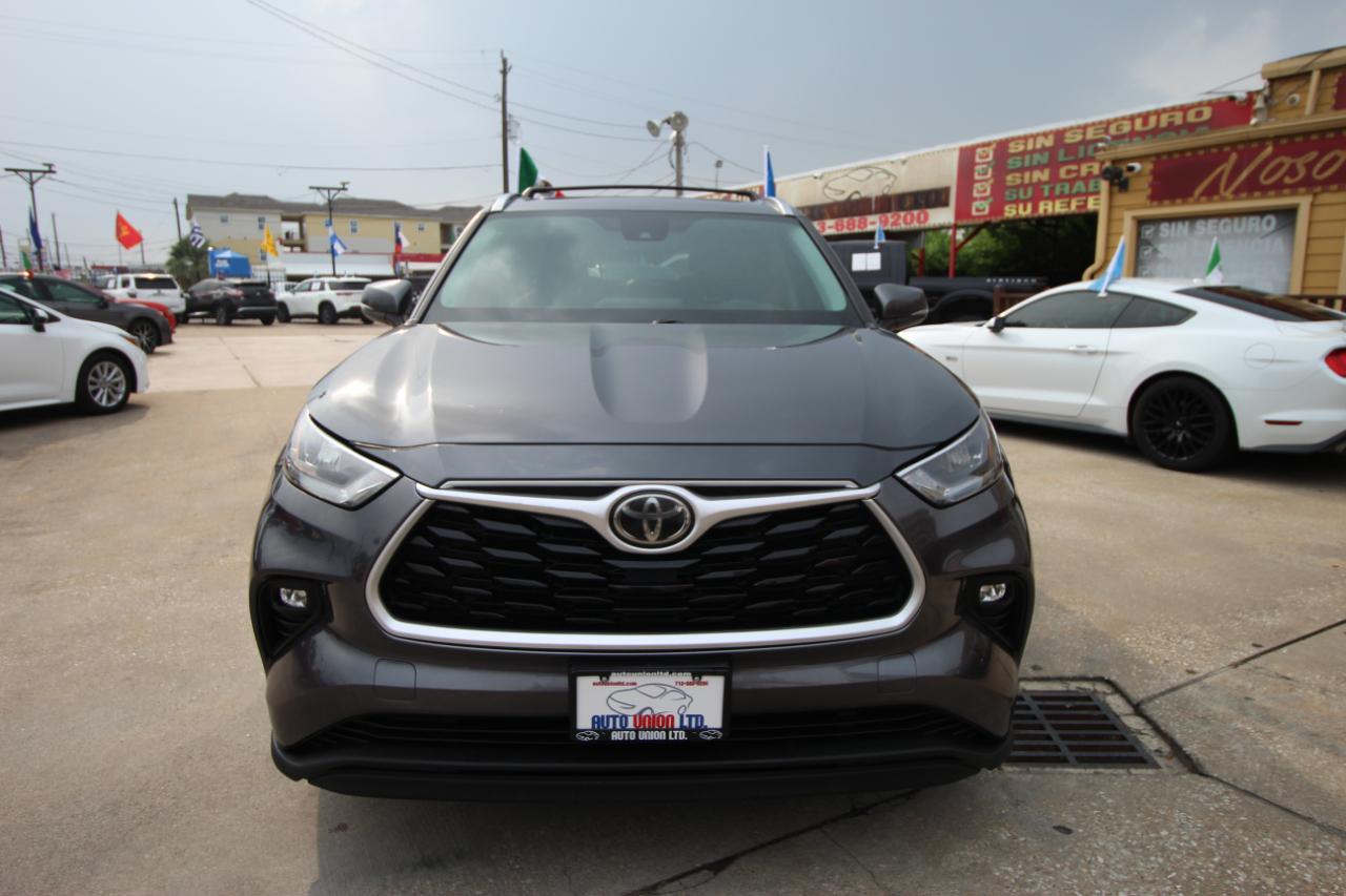 Toyota Highlander XLE AWD V6 2020
