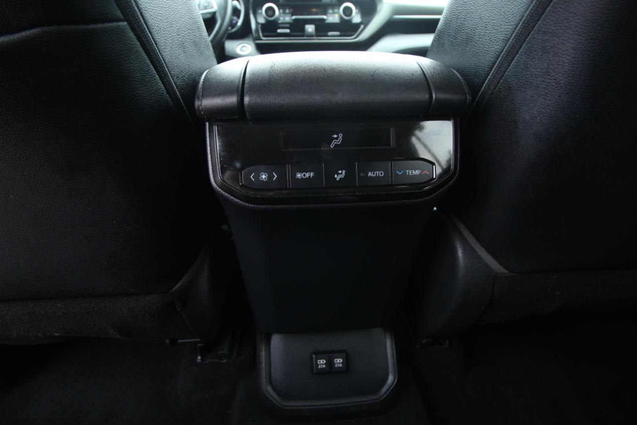 Toyota Highlander XLE AWD V6 2020