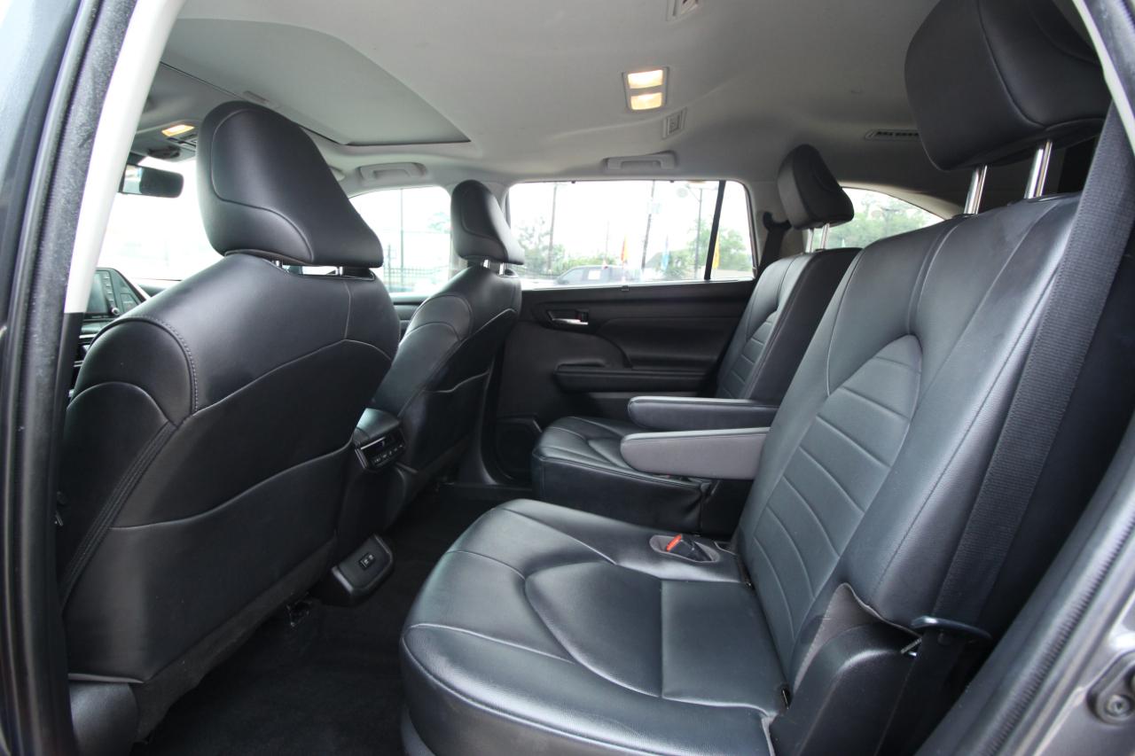 Toyota Highlander XLE AWD V6 2020