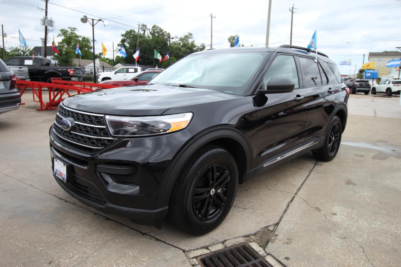 Ford Explorer XLT AWD 2023
