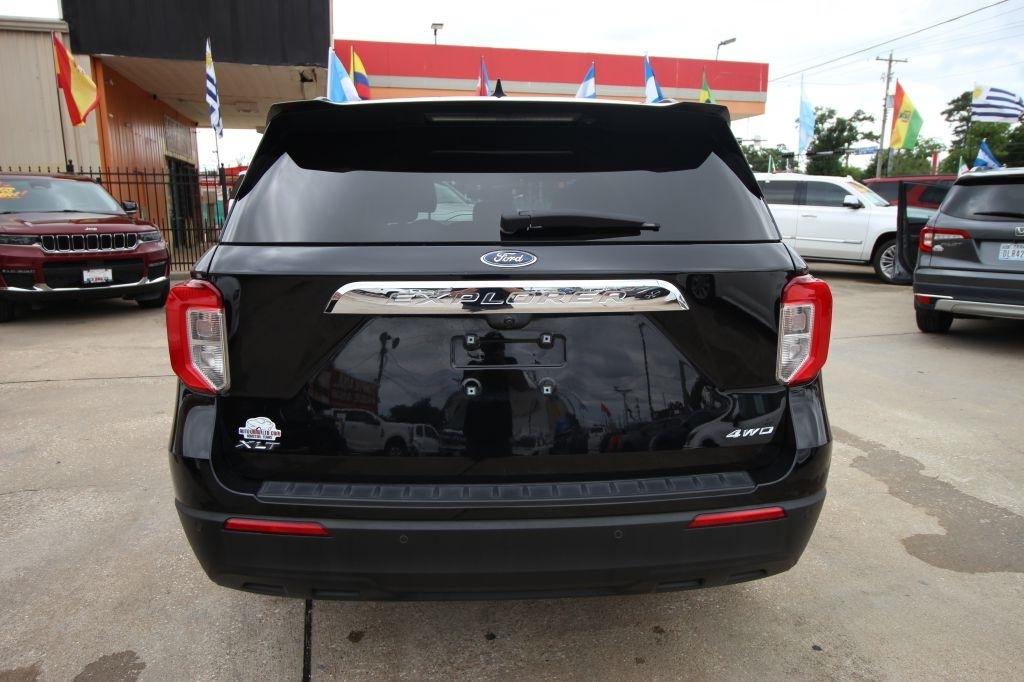 Ford Explorer XLT AWD 2023
