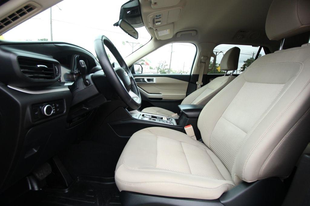 Ford Explorer XLT AWD 2023