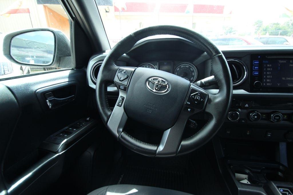 Toyota Tacoma SR5 Double Cab Long Bed V6 6AT 4WD 2017