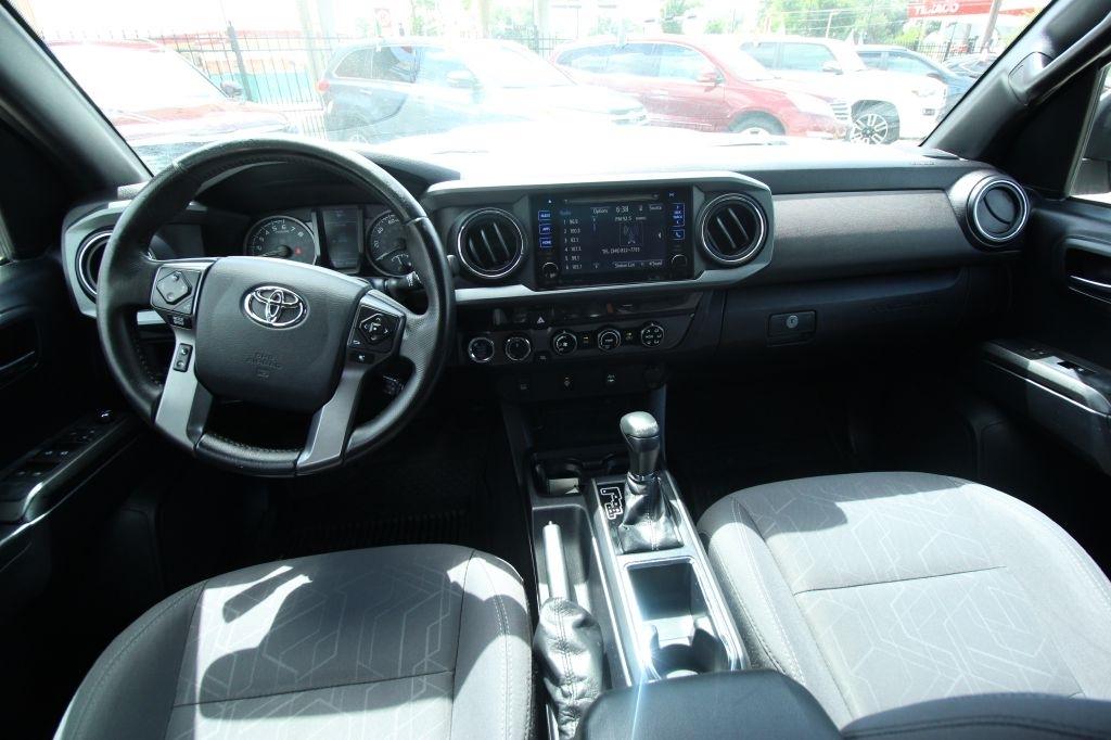 Toyota Tacoma SR5 Double Cab Long Bed V6 6AT 4WD 2017