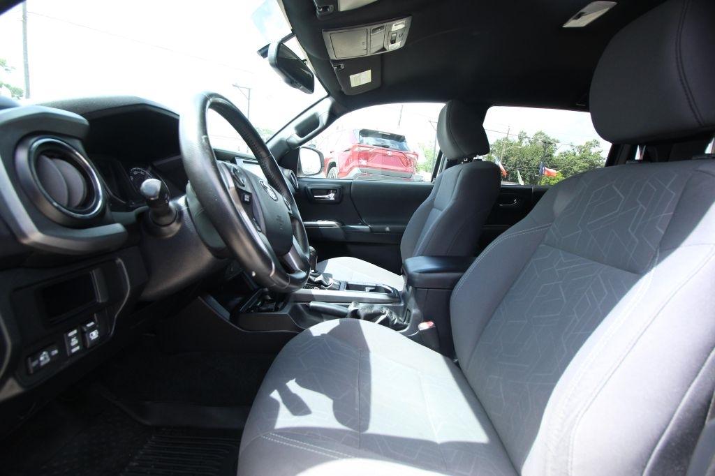 Toyota Tacoma SR5 Double Cab Long Bed V6 6AT 4WD 2017