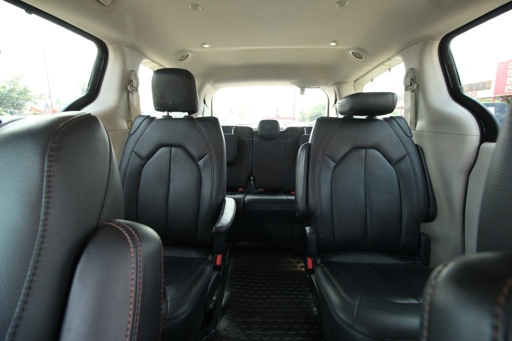 Chrysler Pacifica Touring-L 2020