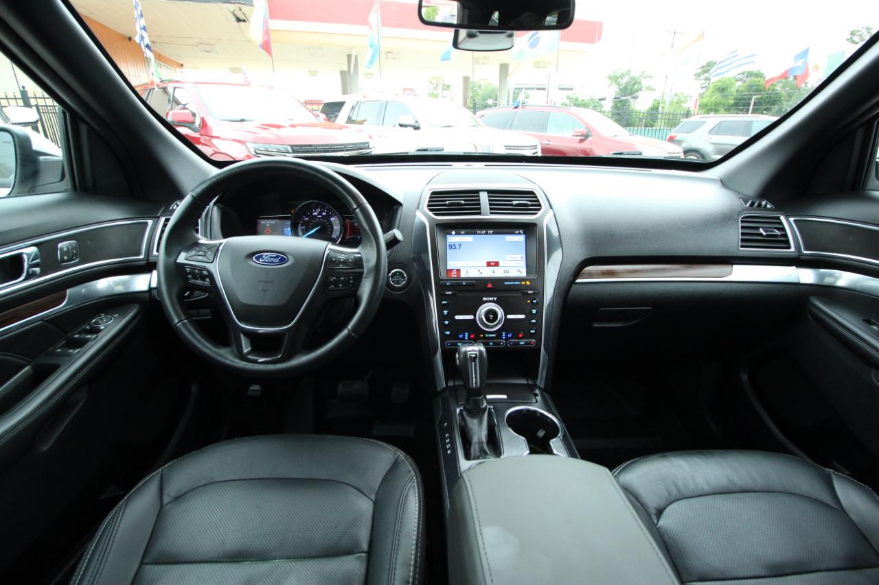 Ford Explorer Limited FWD 2019