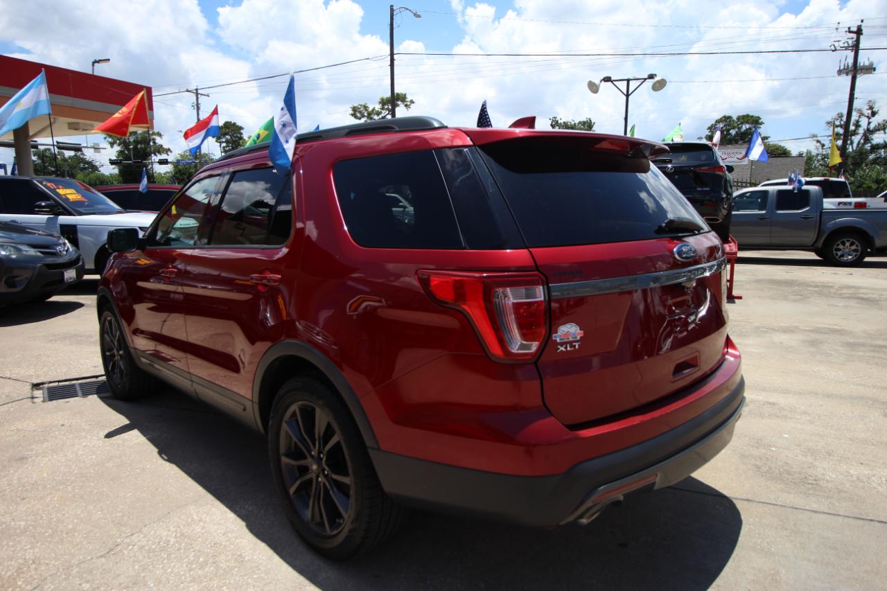 Ford Explorer XLT FWD 2017