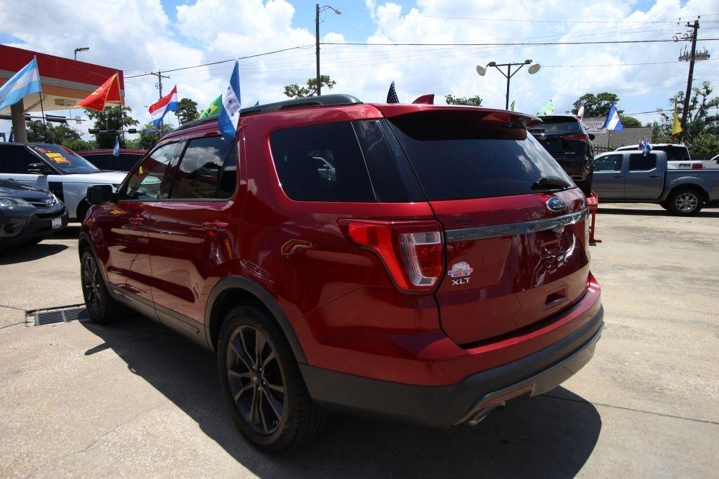 Ford Explorer XLT FWD 2017