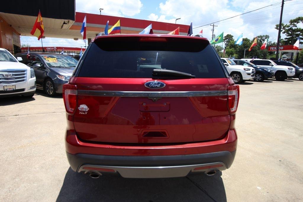 Ford Explorer XLT FWD 2017