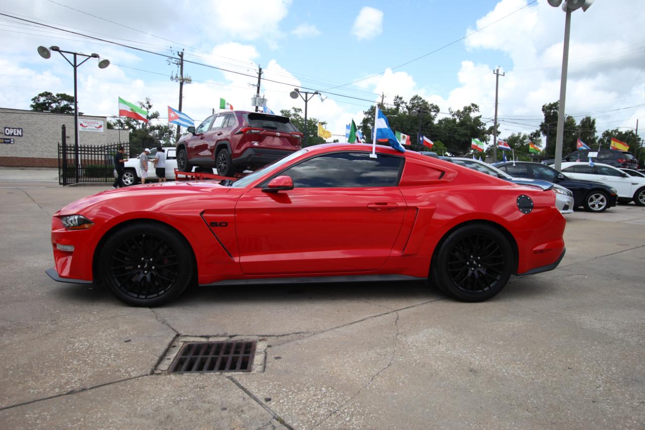 Ford Mustang GT Coupe 2019